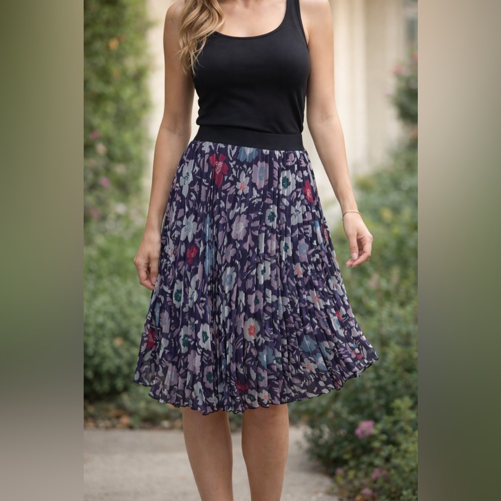 LOFT Outlet Petite MP Floral Pleated Midi Skirt Navy Purple Elastic Waist